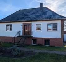 Freistehendes Einfamilienhaus auf wunderschönem Sonnengrundstück – nur 100 m zum Malchiner See, 17166 Dahmen