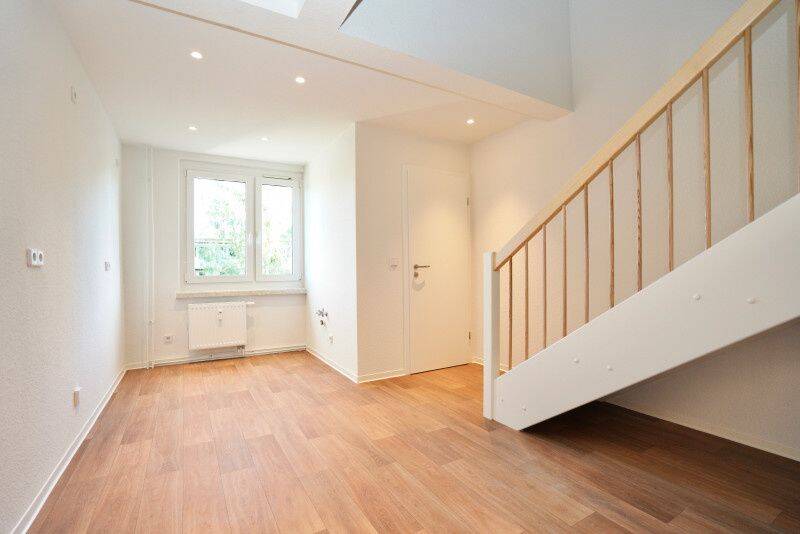 Maisonette-Wohnung mit zwei Balkonen, 9127 Chemnitz