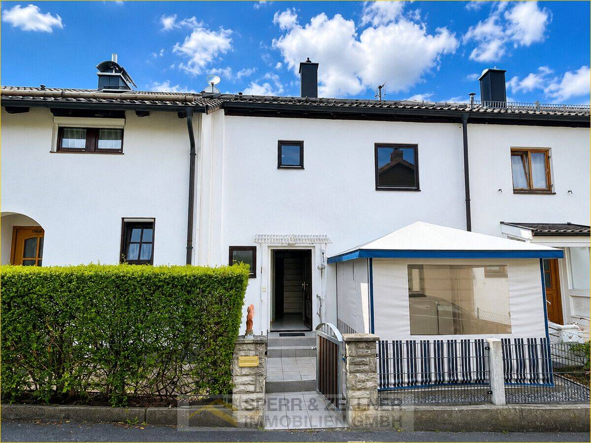 Isen – RMH in ruhiger Siedlungslage mit kluger Raumaufteilung und schöner Terrasse zu verkaufen, 84424 Isen