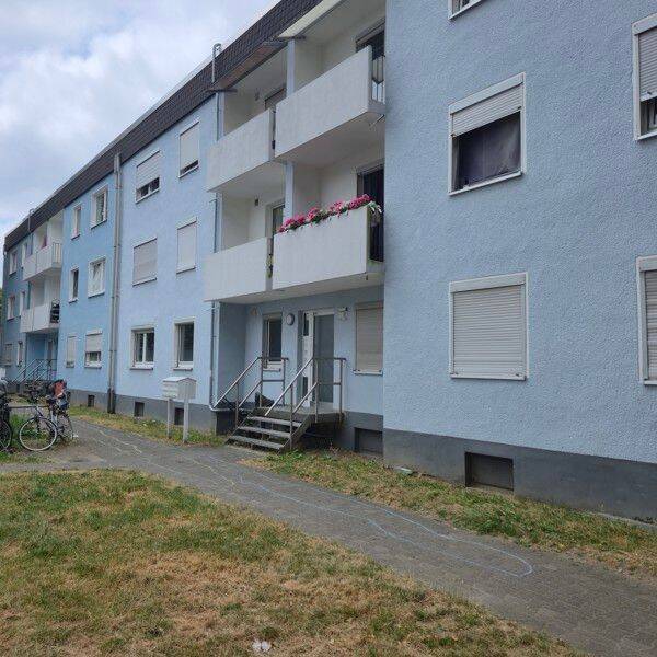 3-Zi.-Wohnung mit Balkon in Leverkusen Steinbüchel, 51377 Leverkusen (Alkenrath Manfort Schlebusch Steinbüchel)