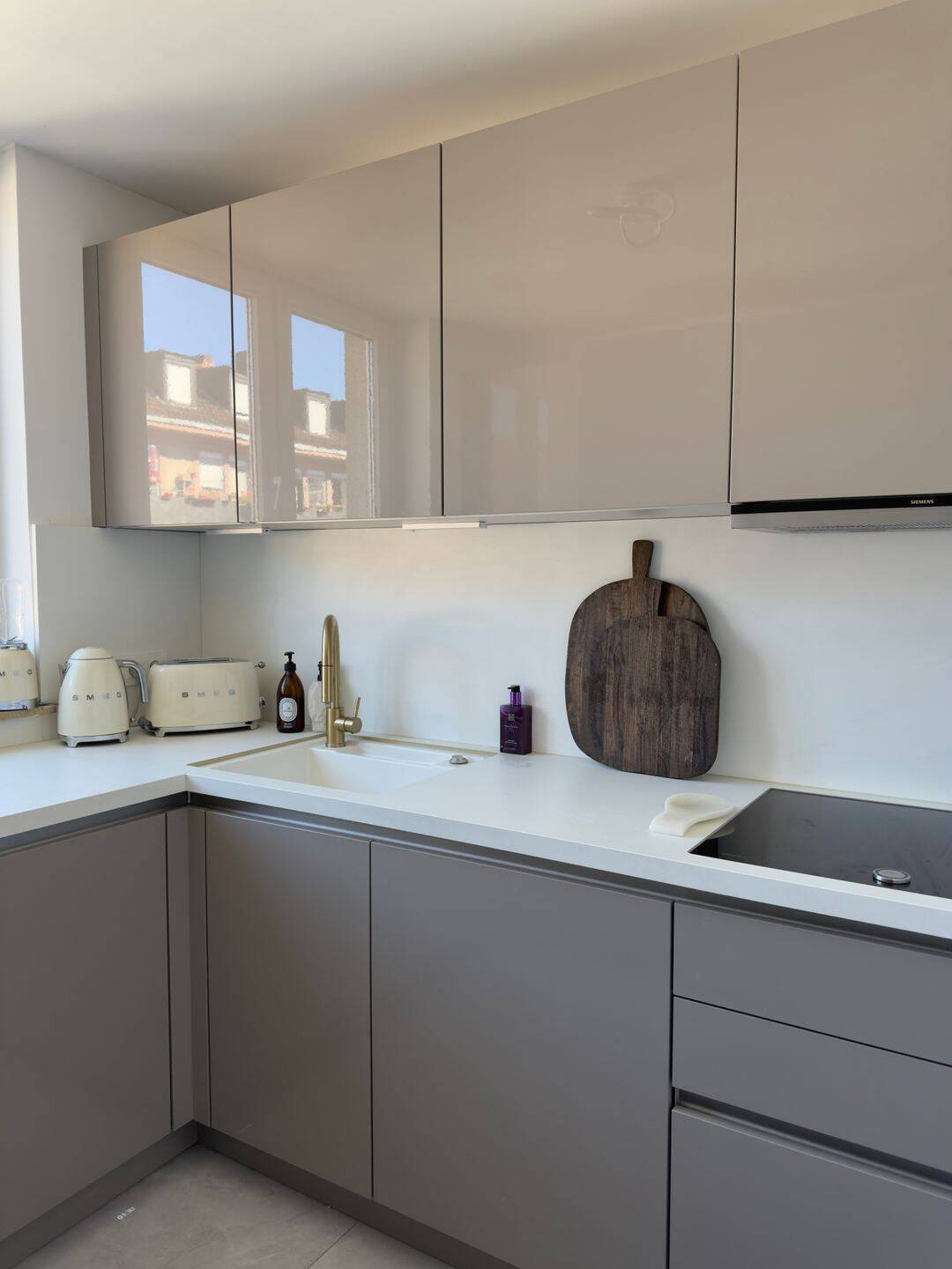 LUXUS am Plärrer! EBK + Balkon 3 Zimmer ***, 90429 Nürnberg