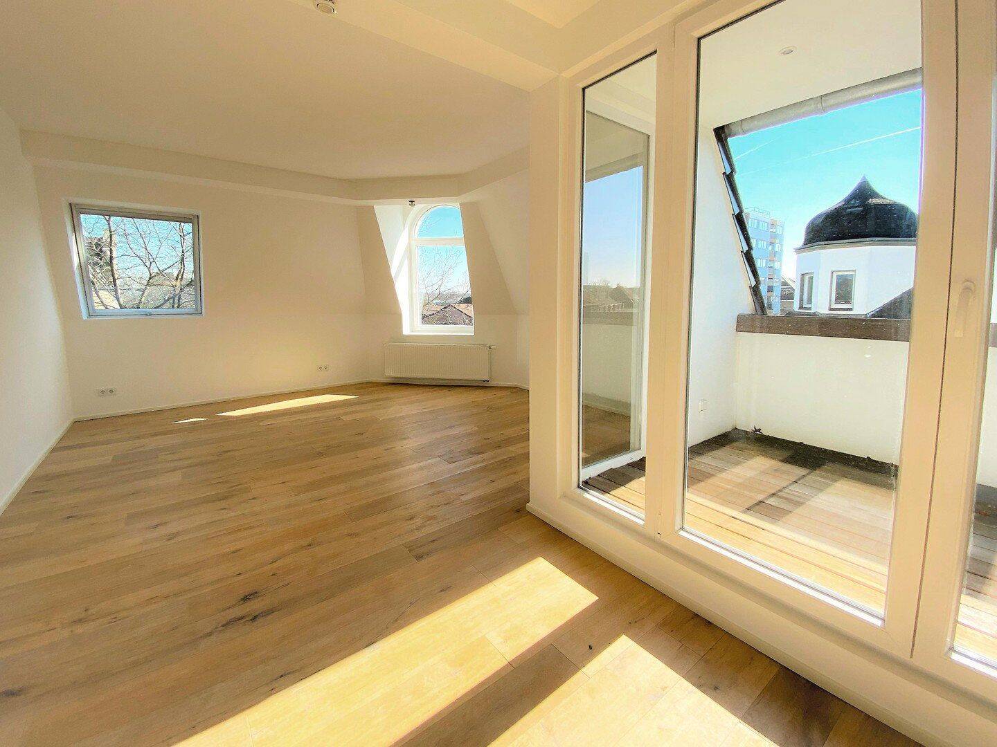 Exklusive 4-Zimmer-Maisonette-Wohnung im Dachgeschoss mit 2 Balkonen – Rüttenscheid, 45131 Essen (Rüttenscheid)