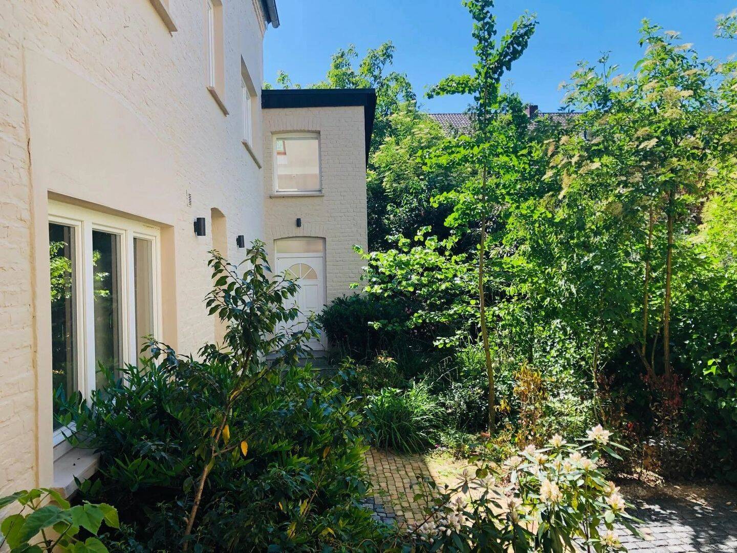 Saniertes Lofthaus in Bestlage von Bonn-Beuel/tlw. hohe Decken /5 Zi./Sonnenterrasse+kleiner Garten, 53225 Bonn (Beuel Geislar Schwarzrheindorf Vilich Vilich-Rheindorf)