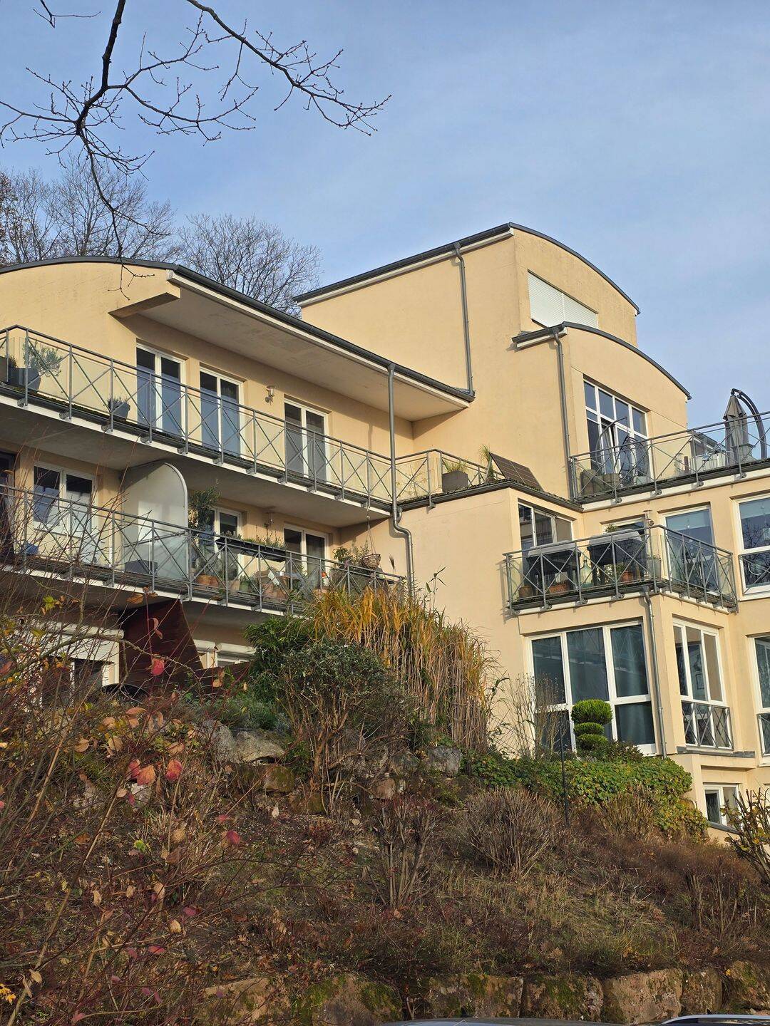 Gemütliche 2-Zimmer-Wohnung mit kleinem Freisitz im Grünen, 63654 Büdingen
