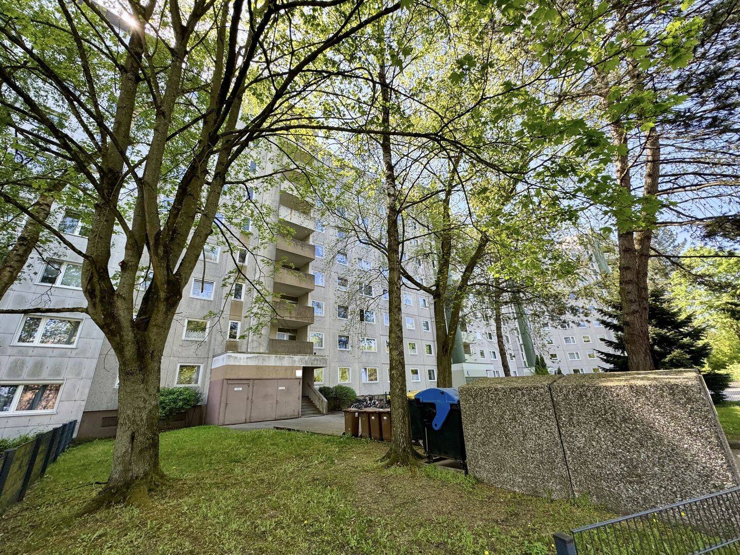 ++ HOHE RENDITE ++ Zinshaus mit 27 Wohnungen plus Tiefgarage & Außenstellplätzen!, 23556 Lübeck (Buntekuh Sankt Lorenz Nord Sankt Lorenz Süd)