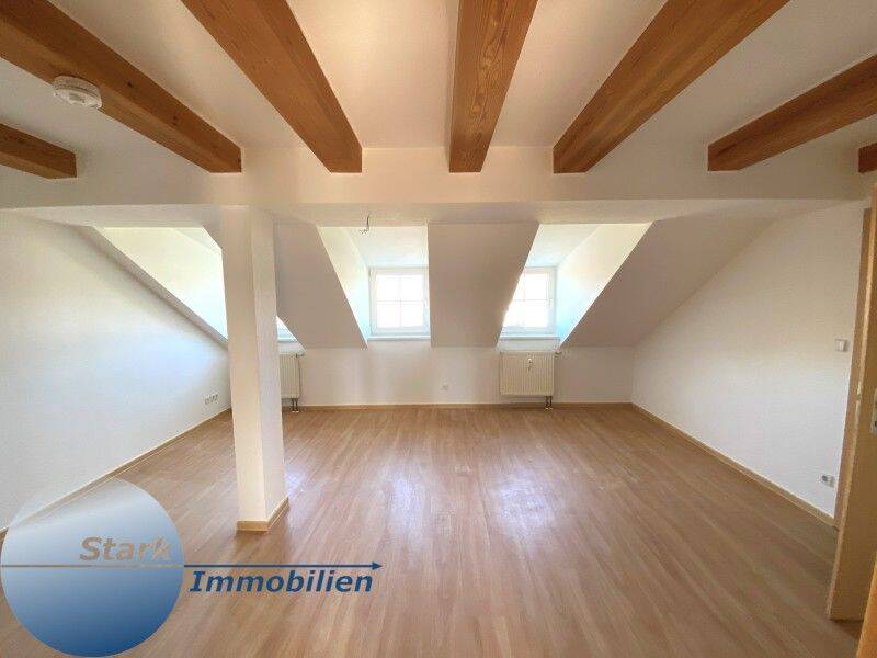 STARK! 3 Raum Wohnung mit Balkon und Einbauküche!, 8527 Plauen