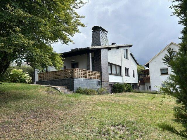 Charmantes Einfamilienhaus mit großzügigem Grundstück in Wildenheid!, 96465 Neustadt b. Coburg