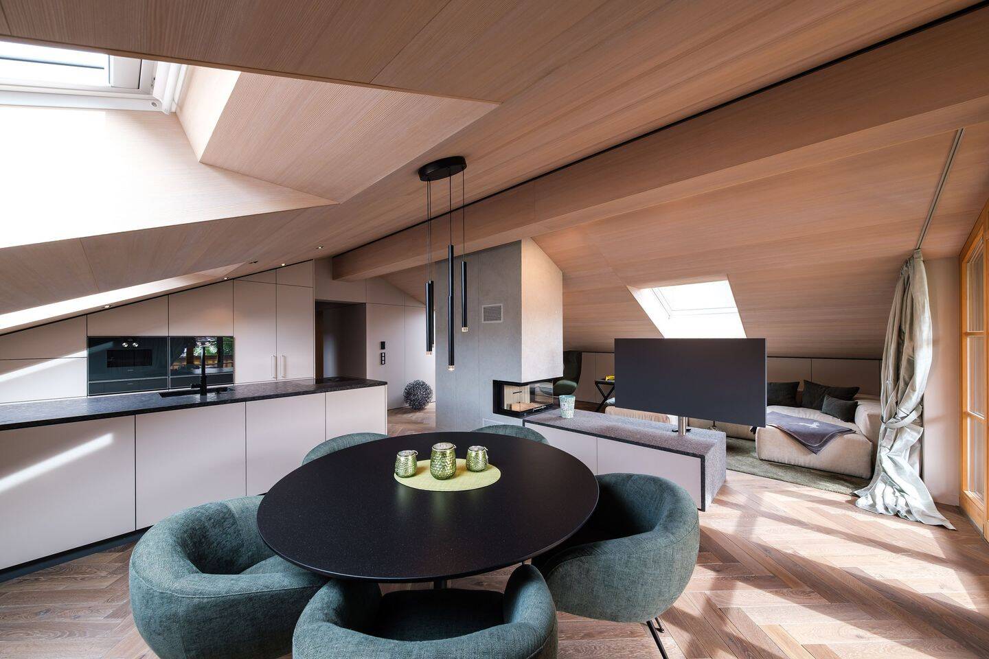 Moderne Design-Wohnung mit hochwertigster Innenausstattung . Zentrum Rottach-Egern ., 83700 Rottach-Egern