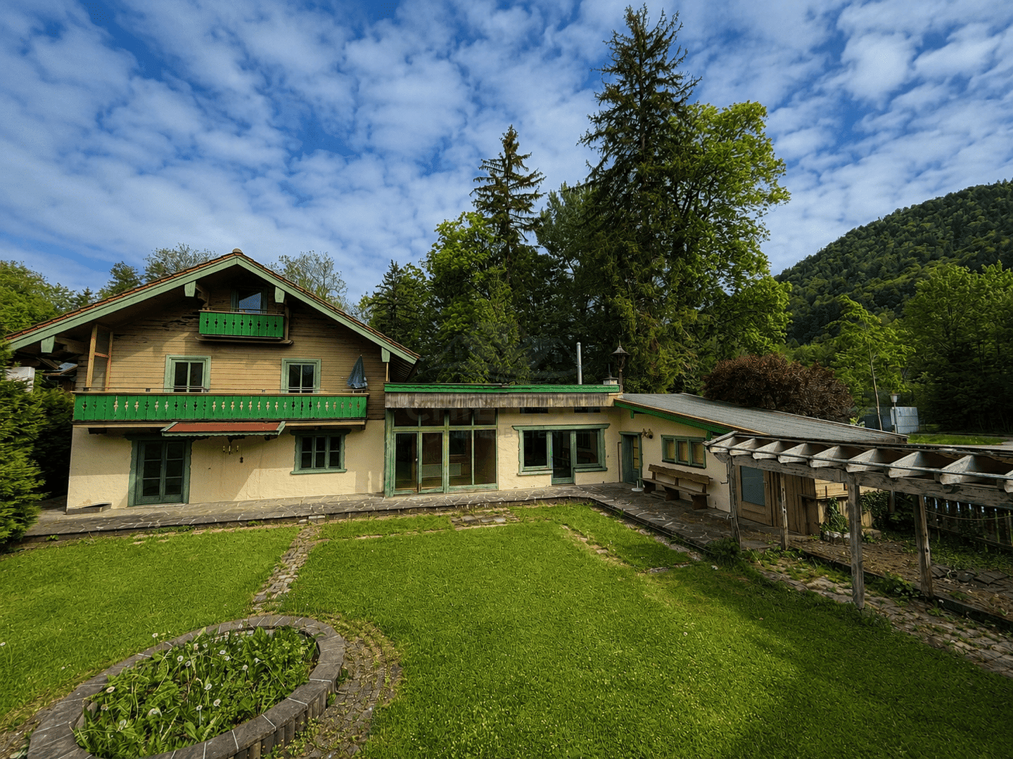 Großes parkähnliches Grundstück mit Altbestand zentral in Ruhpolding, 83324 Ruhpolding