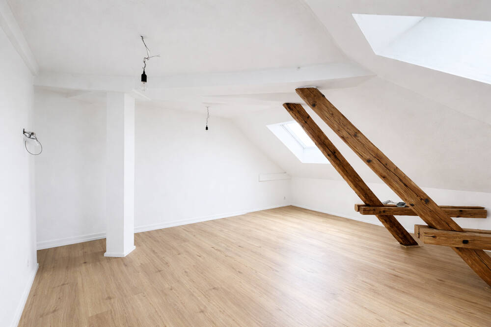 STUDENTEN-Wohngemeinschaft – 1 Zimmer in der Frauenstraße / Ulm-Mitte – Frauenstraße Parkseite-, 89073 Ulm (Mitte Oststadt)