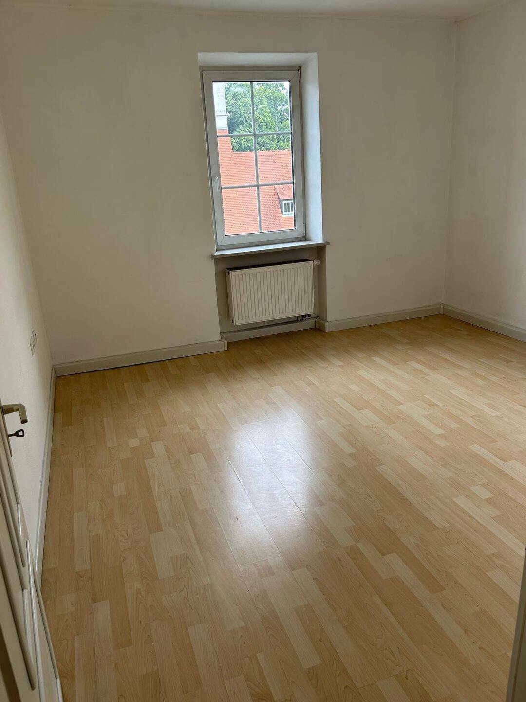 Lichtdurchflutete 1-Zimmer-Wohnung in Ingolstadt ab sofort verfügbar, 85051 Ingolstadt