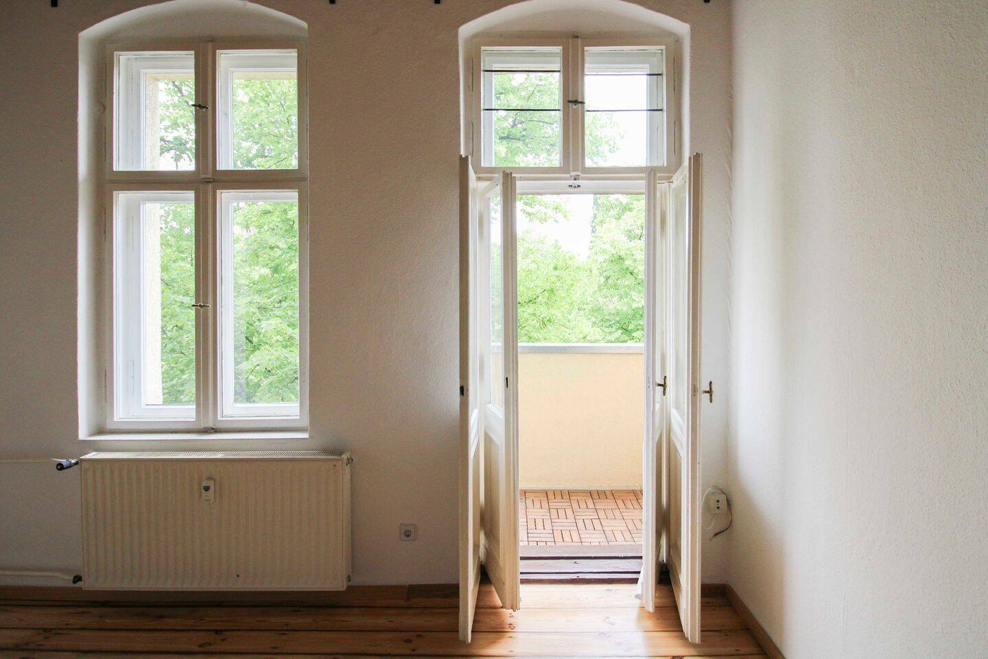 Charmante 1-Zimmer-Wohnung mit Balkon und Holzdielen in Berlin-Neukölln – sofort bezugsfrei, 12051 Berlin (Neukölln)