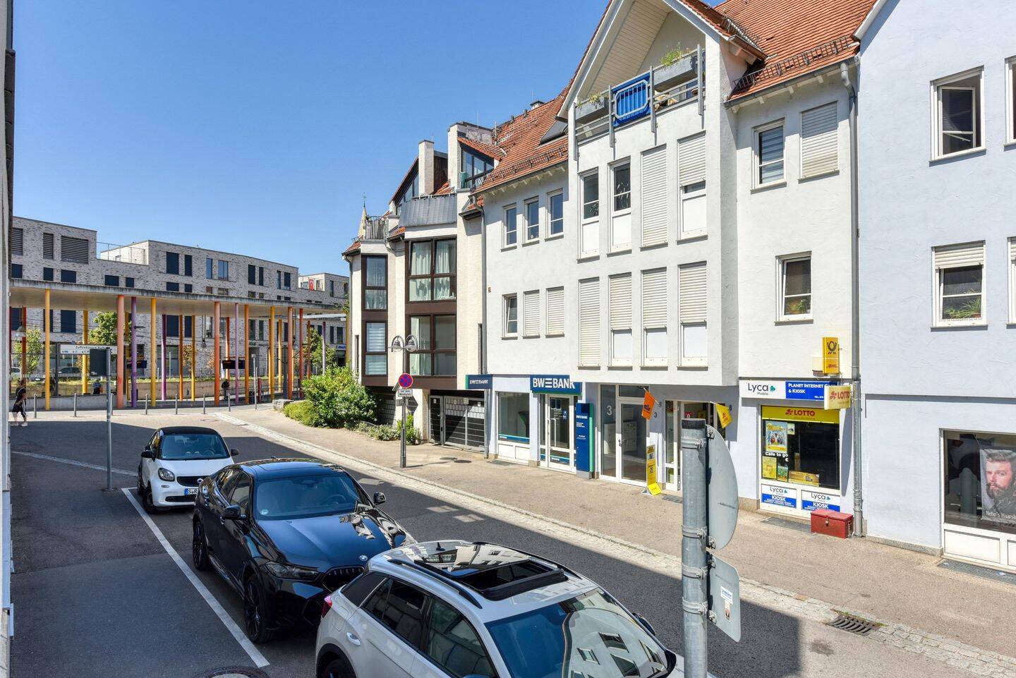 +++ zentraler geht´s nicht – 1. Obergeschoss mit Fußboden-Heizung & Holz-Kamin – inklusive Einbauküche & Kfz-Stellpla…, 70435 Stuttgart (Stammheim Zuffenhausen)