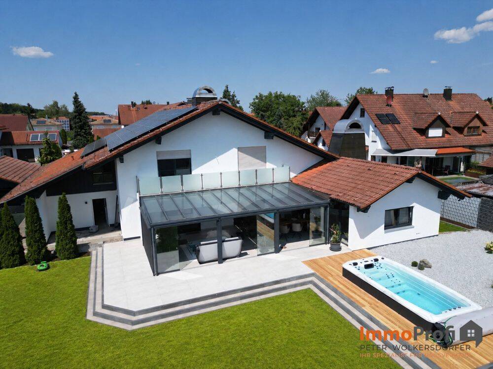 Luxuriöse Architektenvilla mit exklusivem Wellnessbereich, Swim-Spa und stilvollem Wohnambiente, 86836 Graben