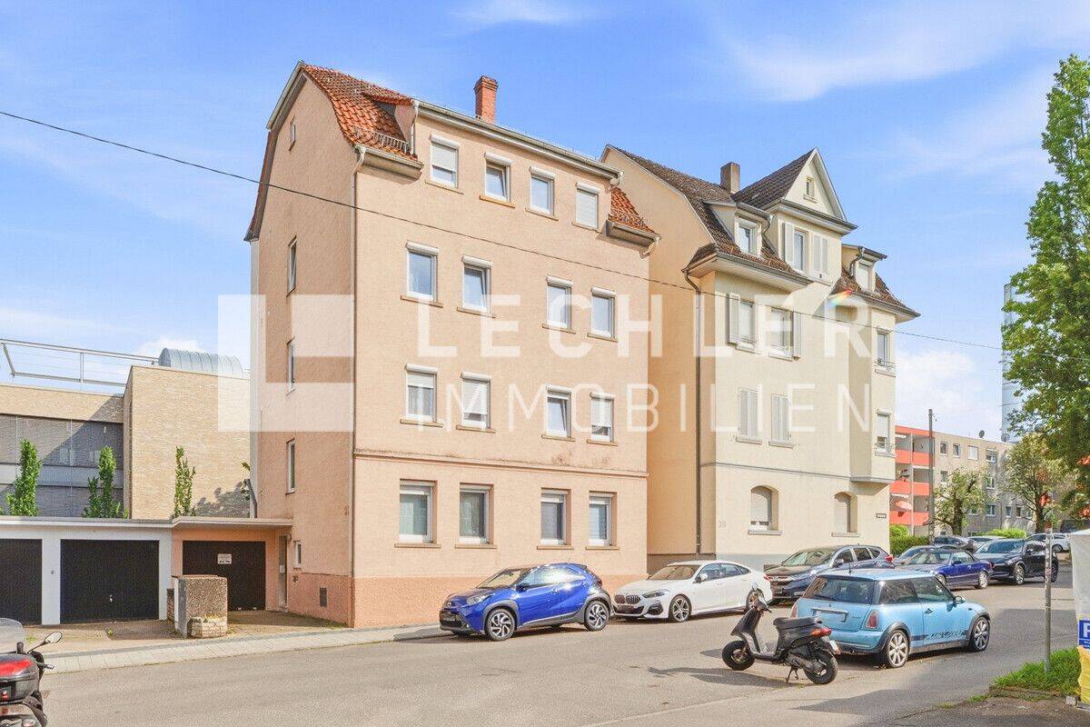 Gepflegtes Vierfamilienhaus mit nachhaltigen Mieteinnahmen, 70376 Stuttgart (Bad Cannstatt Burgholzhof Münster Zuffenhausen)