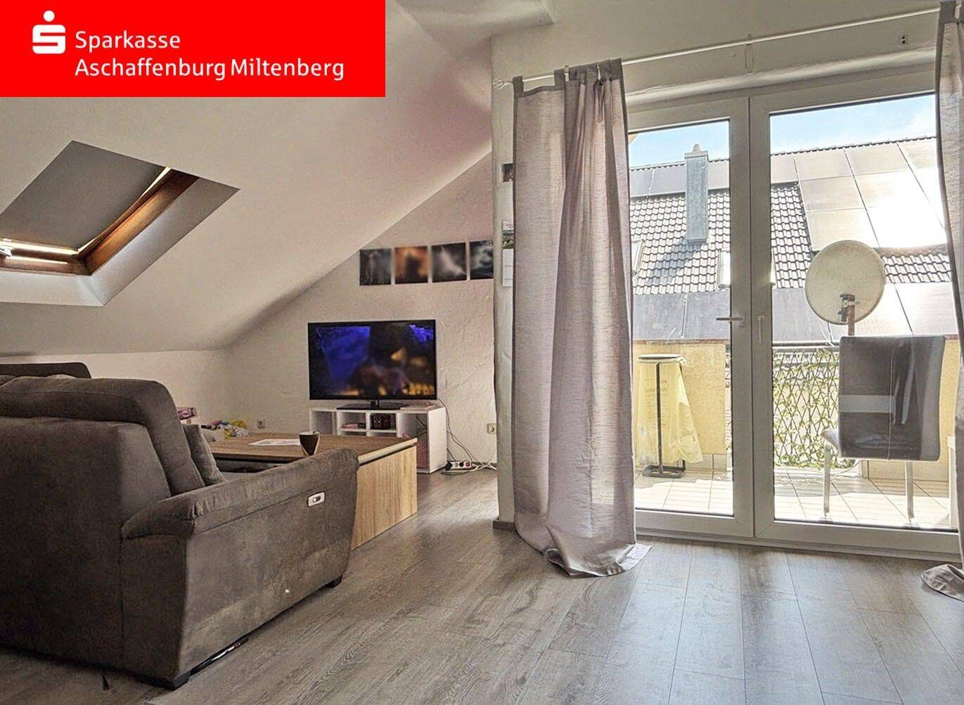 Schicke Dachgeschosswohnung in Röllfeld, 63911 Klingenberg a. Main