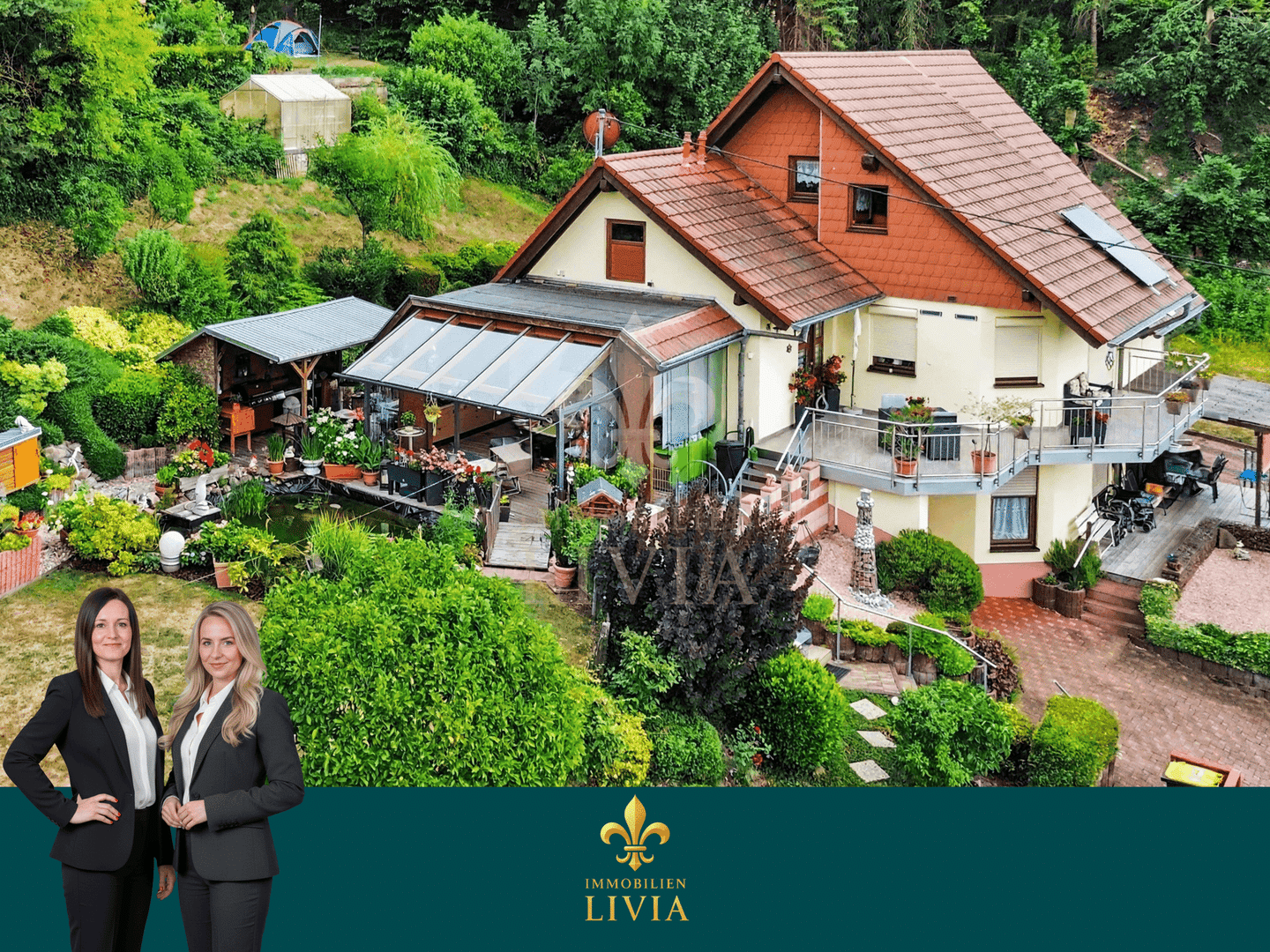 Exklusives Einfamilienhaus mit Gartenparadies, Garage und Einliegerwohnung, 66299 Friedrichsthal