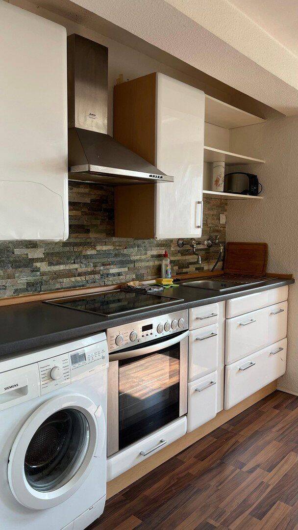 Helle 2,5-Zimmer-Wohnung mit Balkon in Essen-Holsterhausen, 45147 Essen (Frohnhausen Holsterhausen Rüttenscheid)