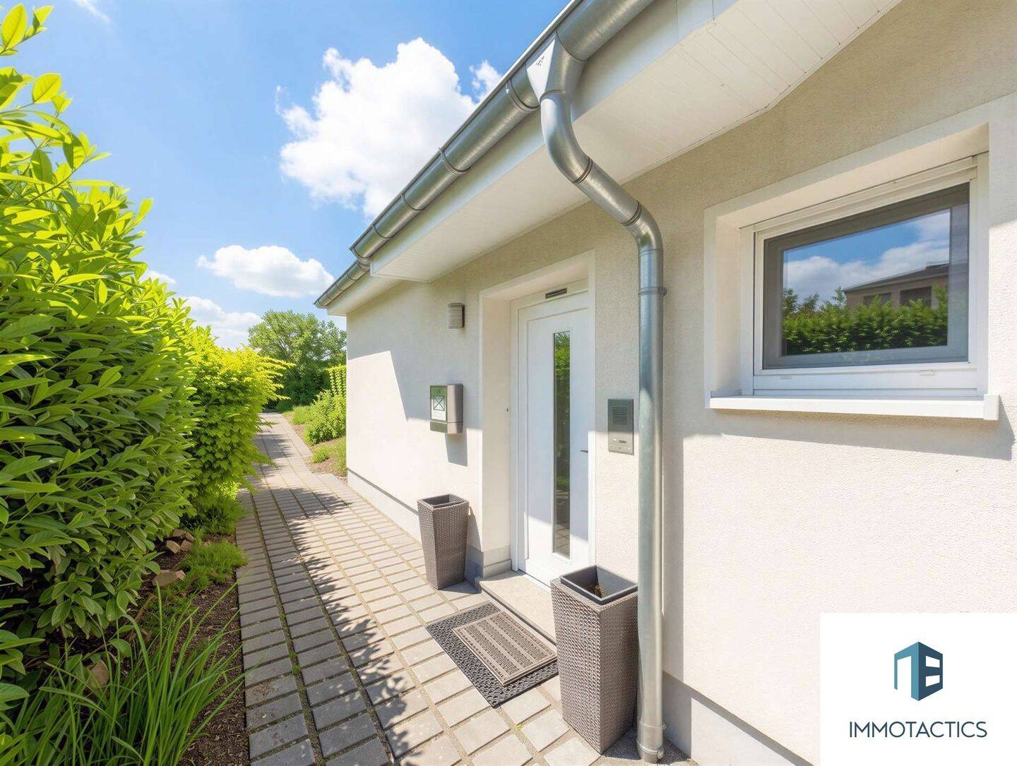Moderner Bungalow in Feldrandlage von Bad Kreuznach mit Garten, Terrasse, PV-Anlage und Doppelgarage, 55545 Bad Kreuznach