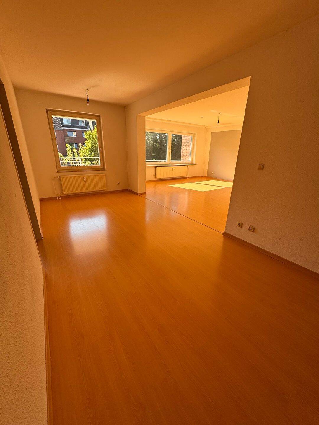 Helle 4 Zi Wohnung 105,5m² mit großer Loggia in Quickborn, 25451 Quickborn