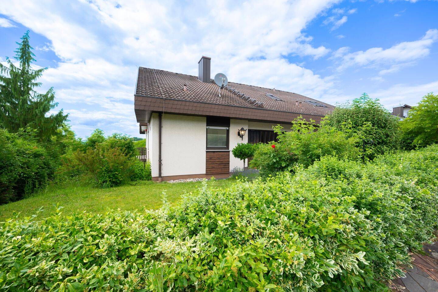 Exklusive Villa mit hochwertiger Ausstattung im Grünen, 97877 Wertheim