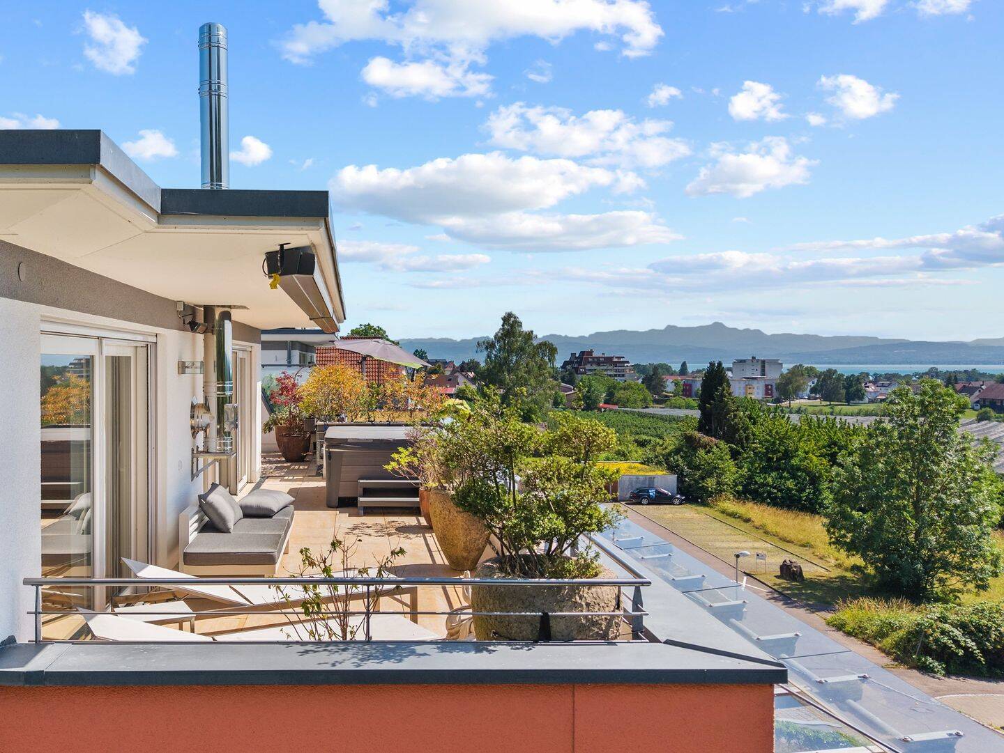 Stilvolles Penthouse mit exklusivem Wohnkomfort und privatem Liftzugang, 88048 Friedrichshafen