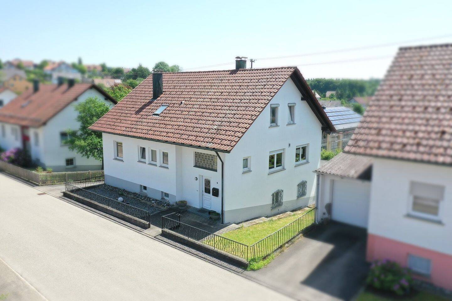Großzügiges Einfamilienhaus, 72469 Meßstetten