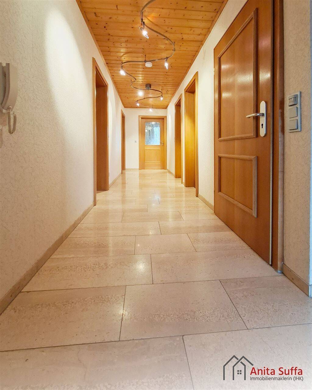 Charmante 4,5-Zimmer-Wohnung mit hochwertiger Ausstattung in grüner Umgebung, 91462 Dachsbach