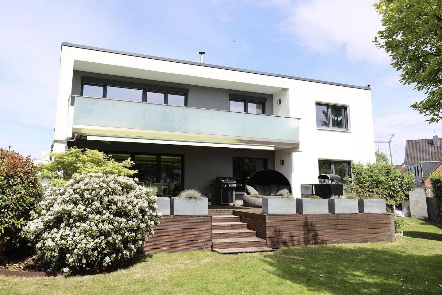 Hochwertiges, modernes Einfamilienhaus | Großer Garten | Sanierung 2014 | Klimaanlage | PV-Anlage, 30629 Hannover