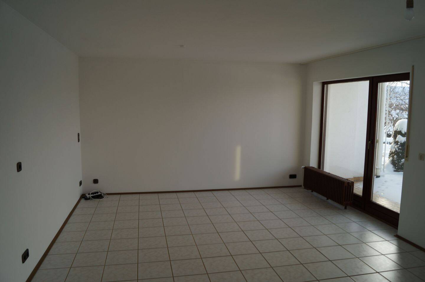 Großzügige 2-Zi.-Wohnung mit Terrasse für 1-2 Personen (Nichtraucher) – Lkr Tuttlingen, 78588 Denkingen