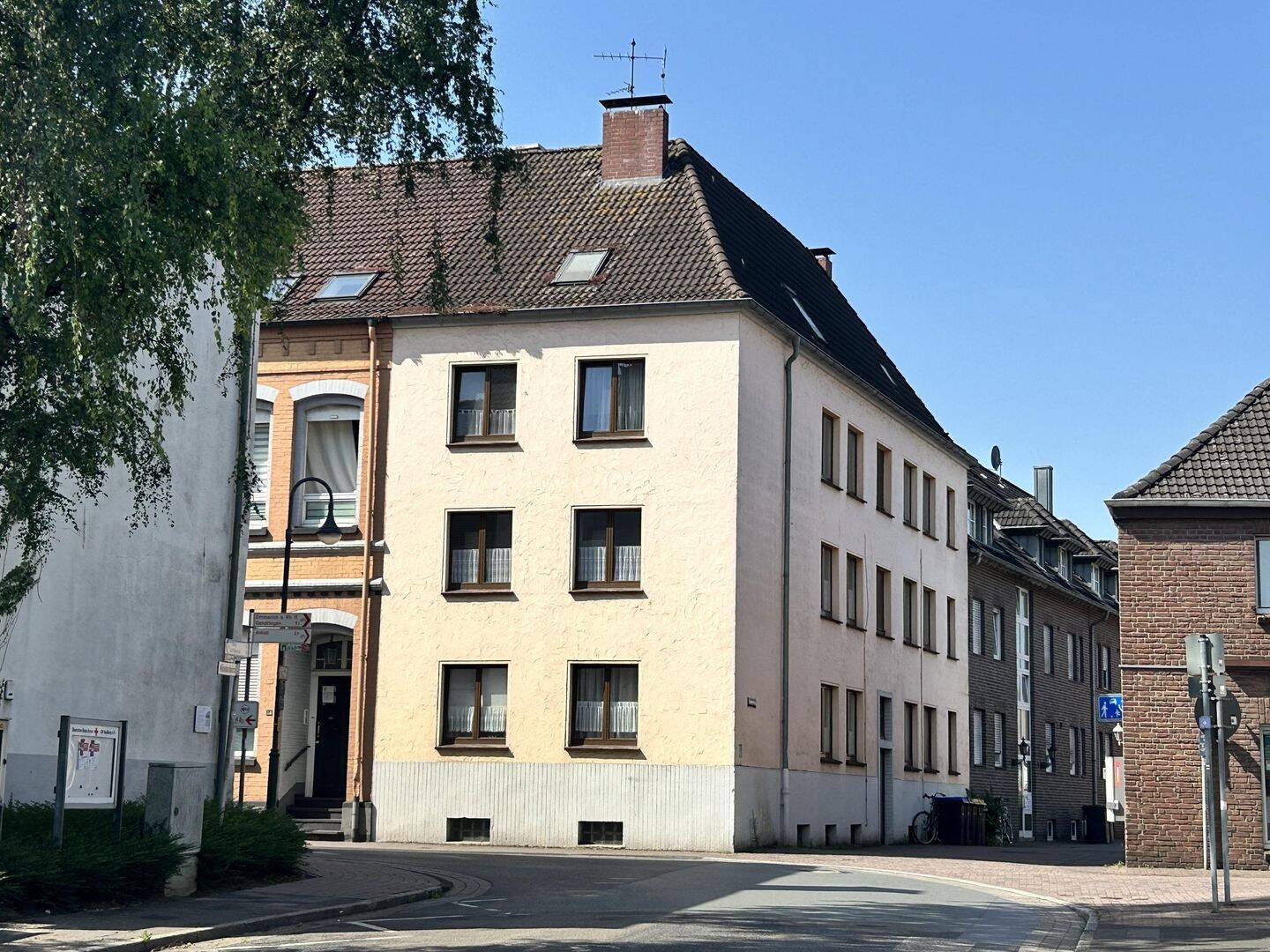 6-Parteien-Wohnhaus im Ortszentrum von Isselburg, 46419 Isselburg