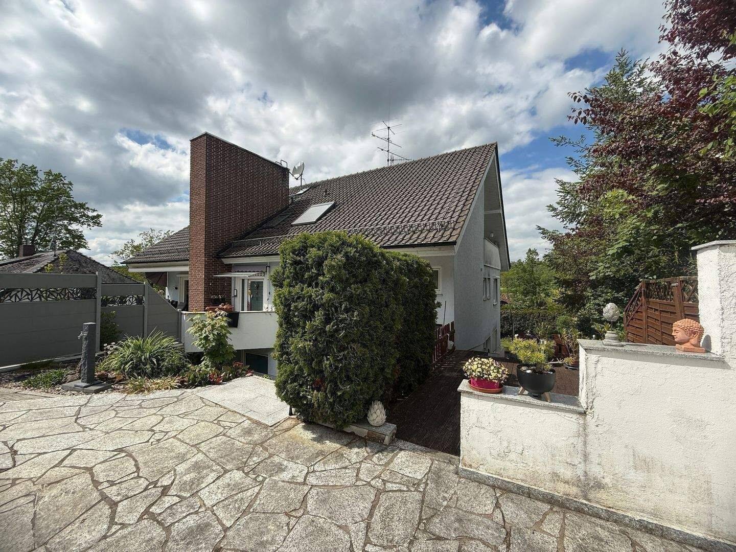 Wohlfühlen im Grünen | Schöne 3-Zimmer-Wohnung mit Terrasse und Gartenanteil, 90579 Langenzenn