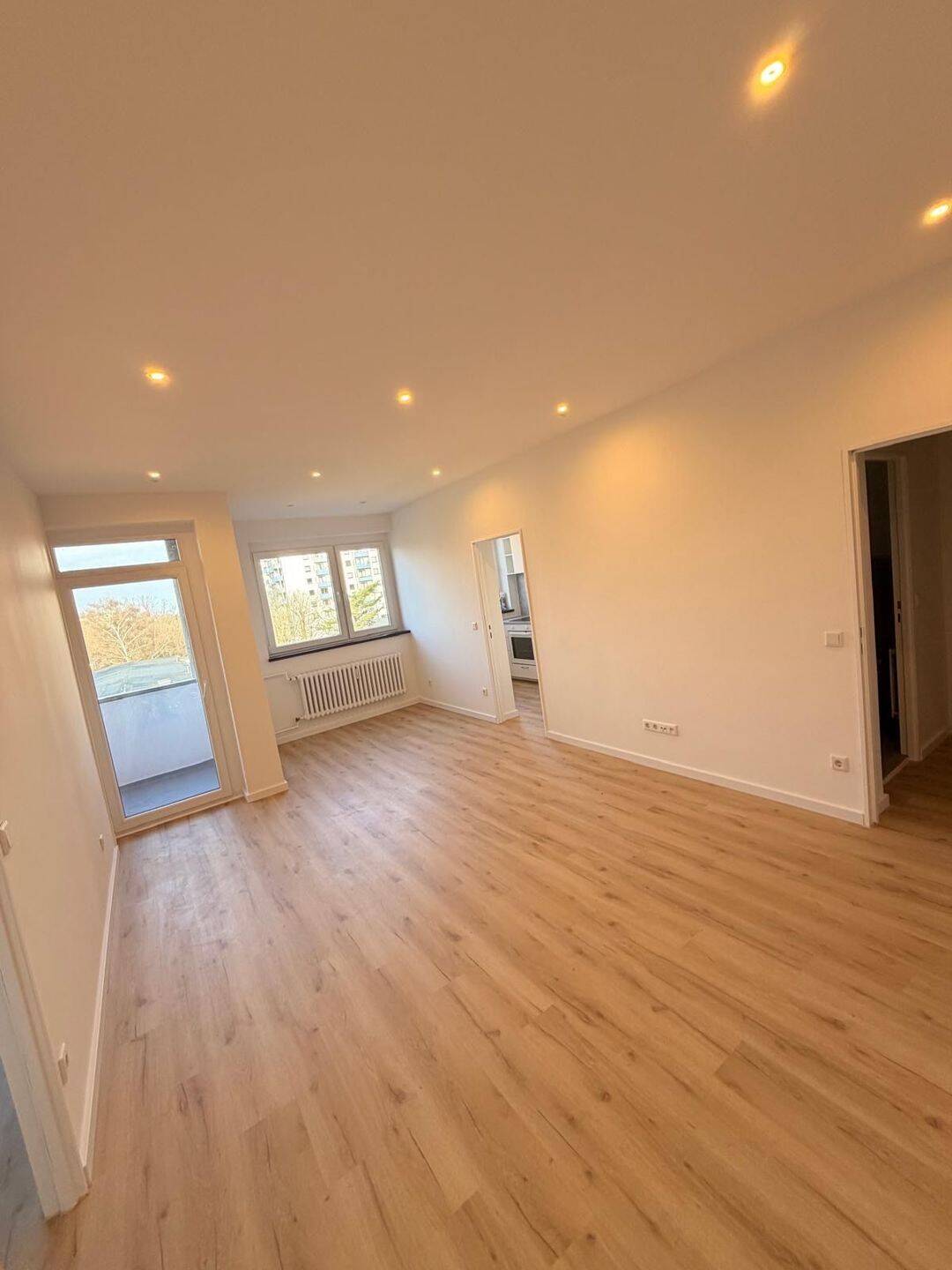 Moderne 2-Zimmer Wohnung mit Balkon, 12351 Berlin (Neukölln Britz Buckow Gropiusstadt Rudow)