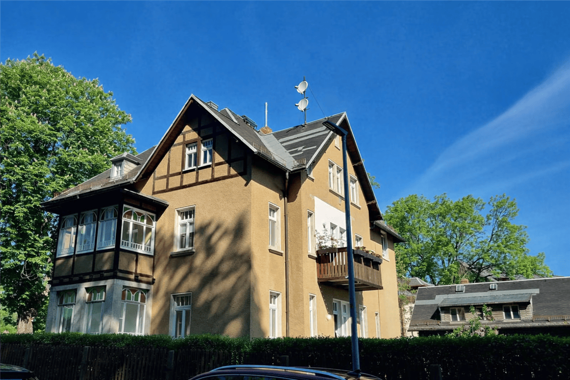 ***Exklusive Jugendstil-5-Raum-Wohnung am Küchwald – mit hochwertiger Einbauküche***, 9114 Chemnitz (Borna-Heinersdorf Ebersdorf Furth Glösa-Draisdorf Schloßchemnitz)