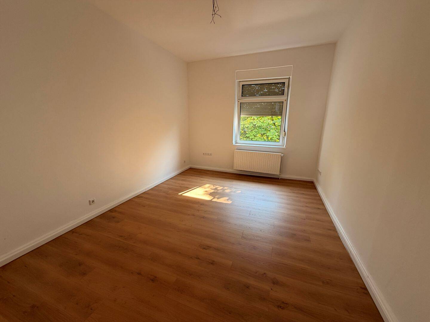 Großzügige 5-Zimmer-Wohnung mit flexibler Raumaufteilung – frisch renoviert in Essen, 45276 Essen (Steele)