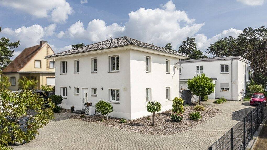 Großzügiges Immobilienensemble aus Zweifamilienhaus und Mehrfamilienhaus mit 5 Wohneinheiten & Entwicklungspotenzial, 14822 Brück