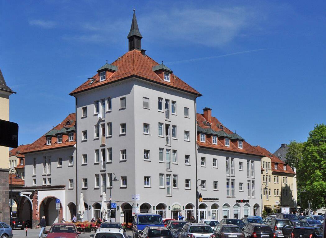 Attraktive Dachgeschosswohnung für Singles in direkter Innenstadtlage, 35390 Gießen