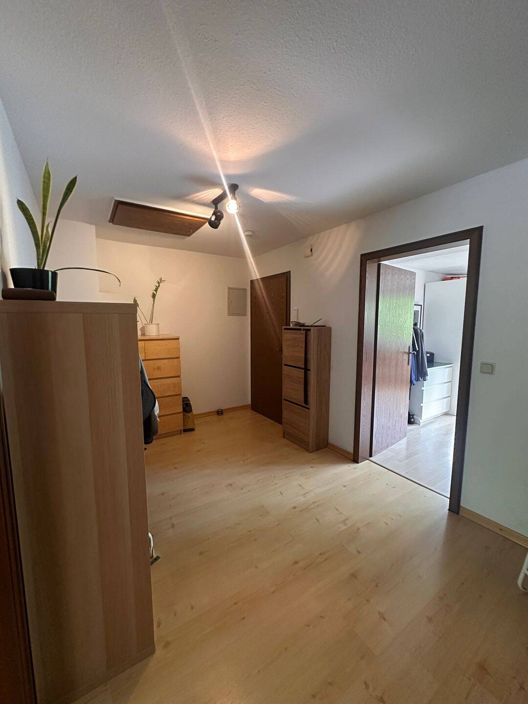 Helle 2-Zimmer-Wohnung in ruhiger Lage in Köln Mülheim mit Blick ins Grüne, 51063 Köln (Mülheim Buchheim Stammheim)