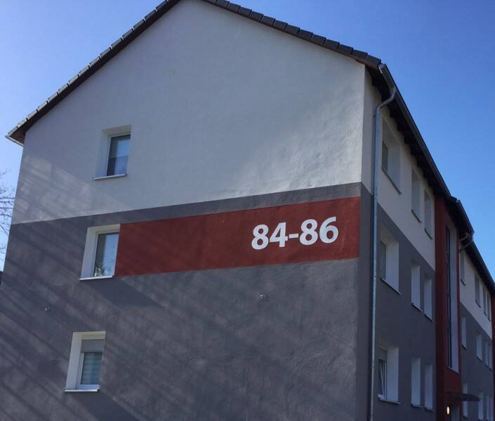 image-72596518