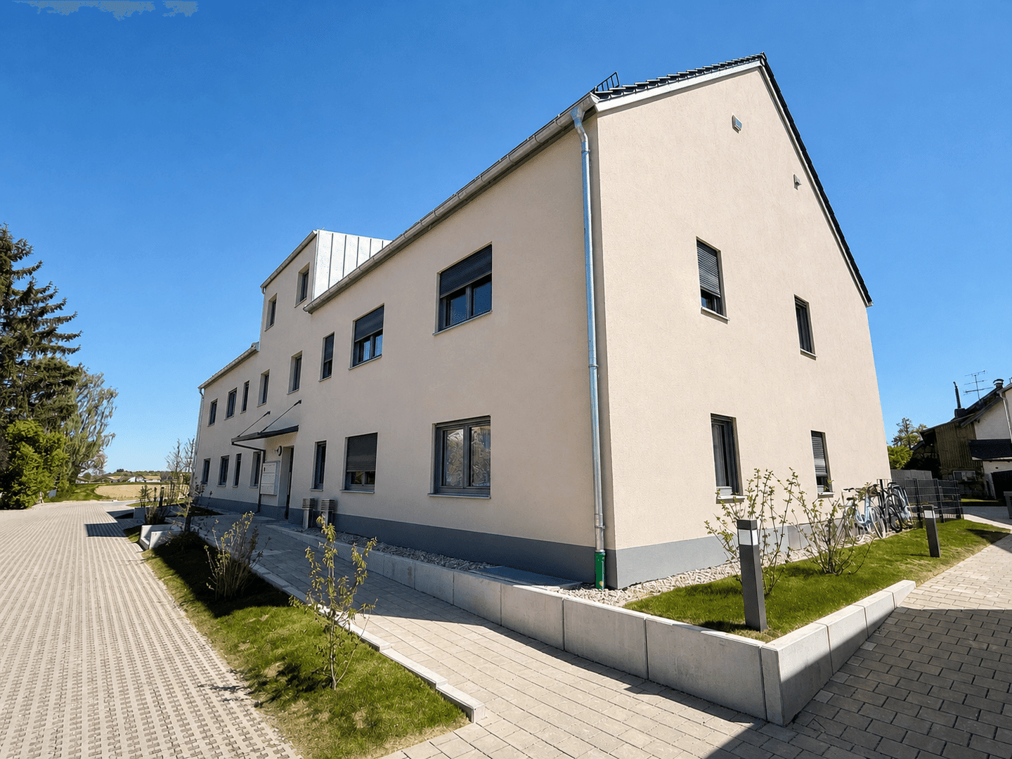 Erstbezug: Hochwertige 3-Zimmer-Neubauwohnung mit Südost-Balkon, 85646 Anzing