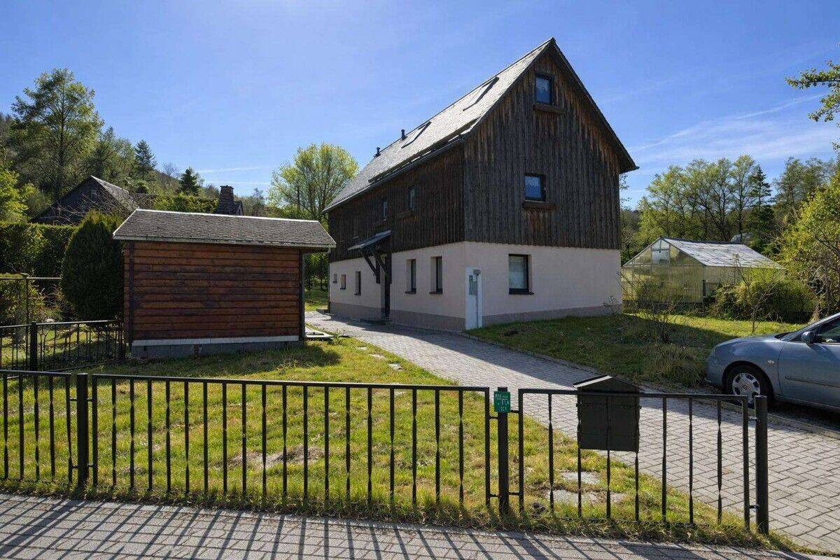 Einzugsbereites Einfamilienhaus in ruhiger Lage!, 8340 Schwarzenberg/Erzgeb.