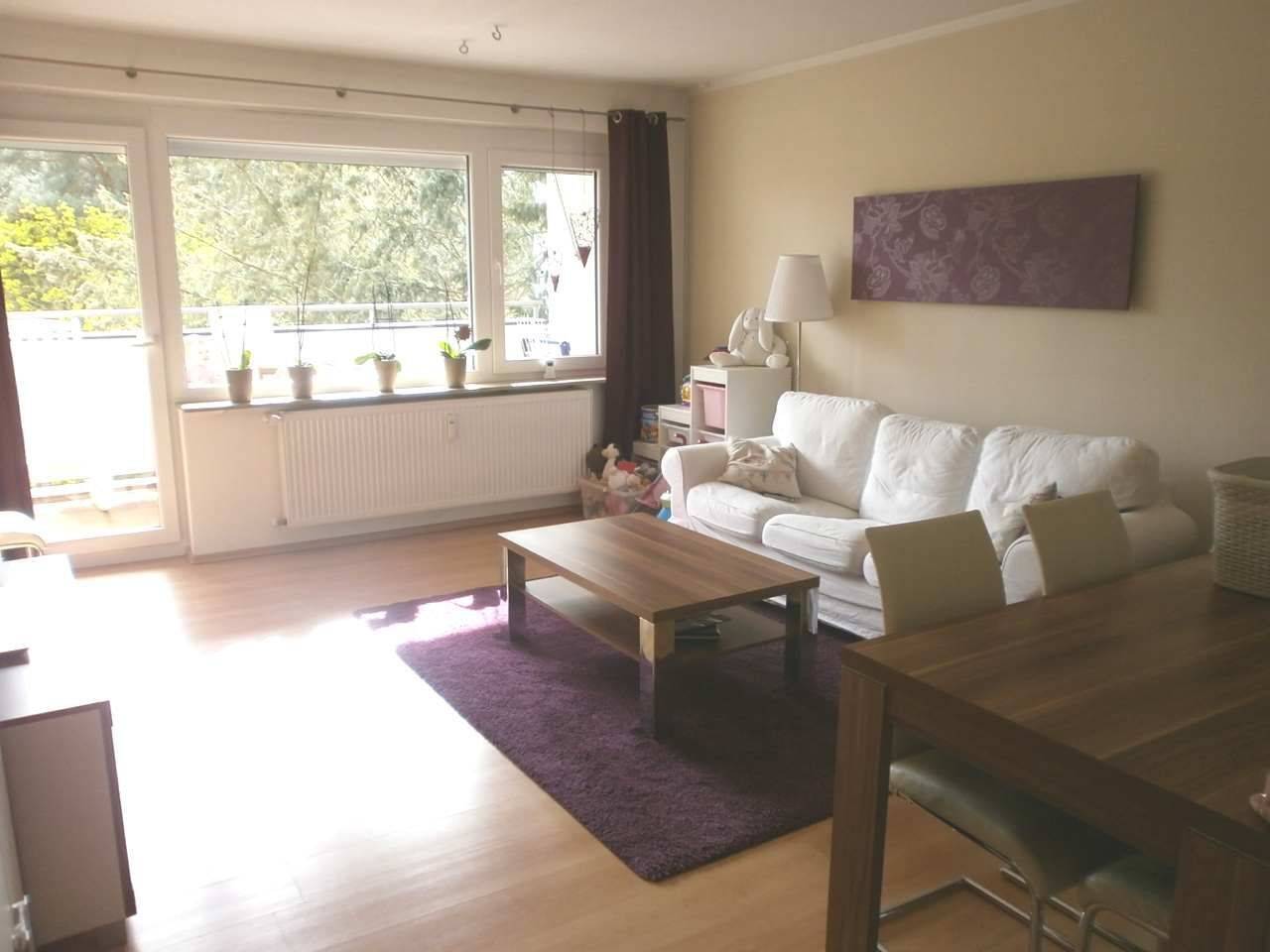Sehr schön renovierte 3-Zimmer-Wohnung mit Balkon – 5.OG, 91056 Erlangen