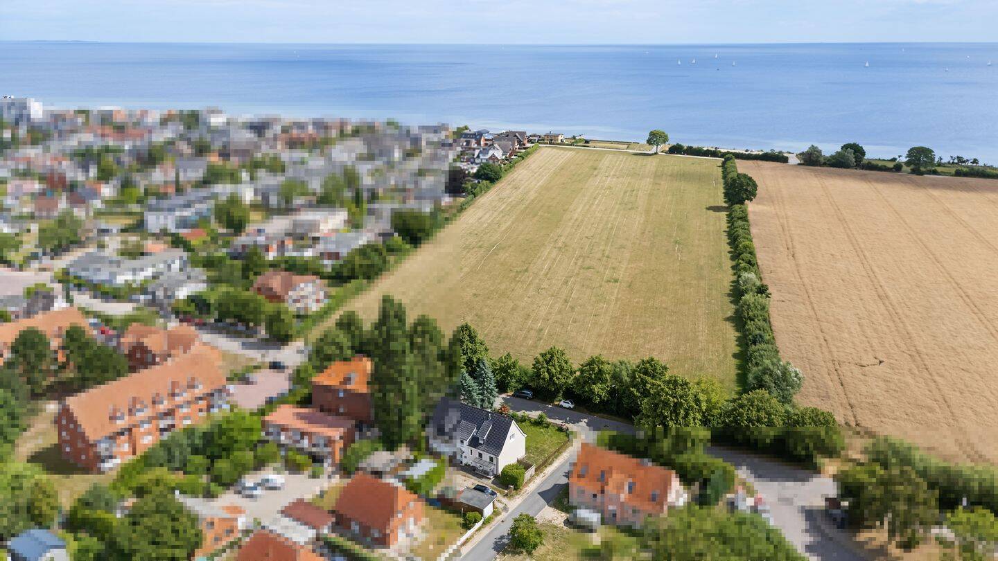 Sanierungsbedürftige Doppelhaushälfte mit großem Entwicklungspotenzial – Nur wenige Minuten von der Ostsee entfernt, 23747 Dahme