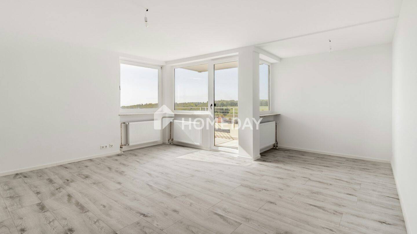 Stilvoll kernsanierte 2,5 Zimmer Wohnung mit Balkon und beeindruckendem Skyline-Blick, 65812 Bad Soden am Taunus