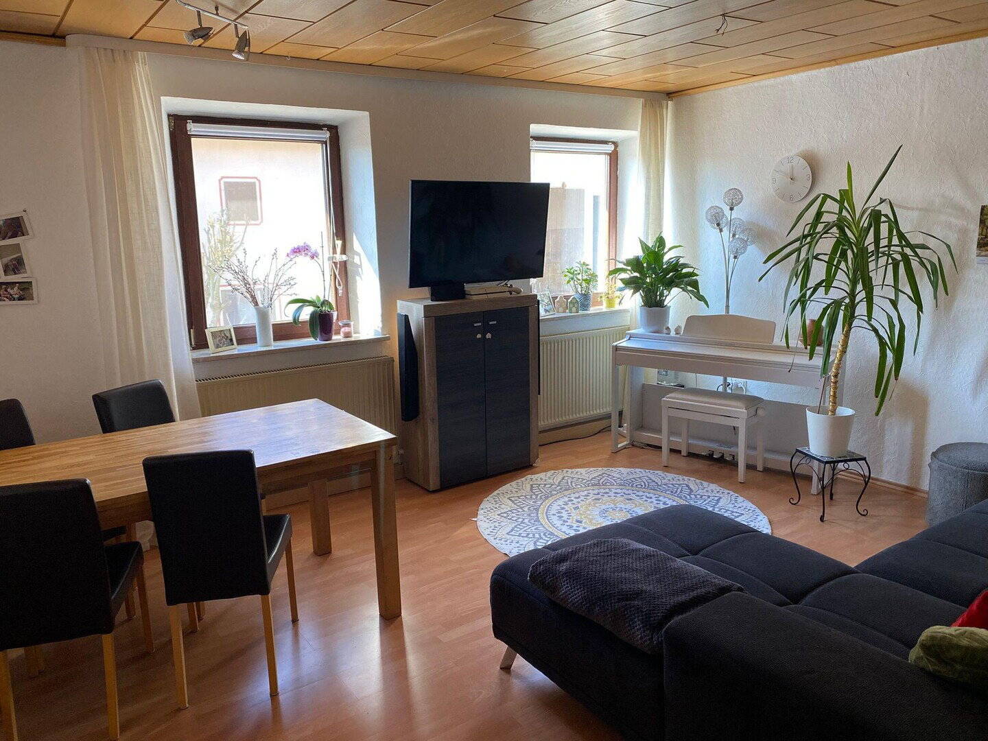 Schöne 4 Zimmer Wohnung mit Balkon und Garten, 91459 Markt Erlbach