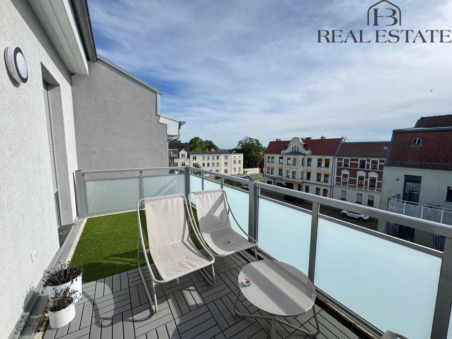 Modernes Wohnambiente mit großem Balkon und Fußbodenheizung, 39122 Magdeburg (Beyendorf-Sohlen Beyendorfer Grund Fermersleben Salbke Westerhüsen)