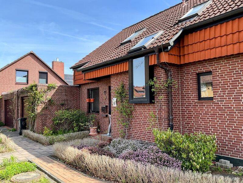 Einfamilienhaus in schöner Lage von Braunschweig – Kanzlerfeld, 38116 Braunschweig (Kanzlerfeld Lamme Lehndorf)