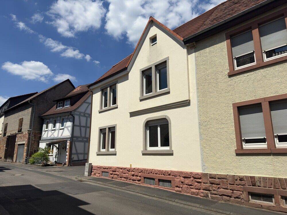 Zentral Wohnen: Charmantes Stadthaus für 1 oder 2 Familien!, 63785 Obernburg a. Main