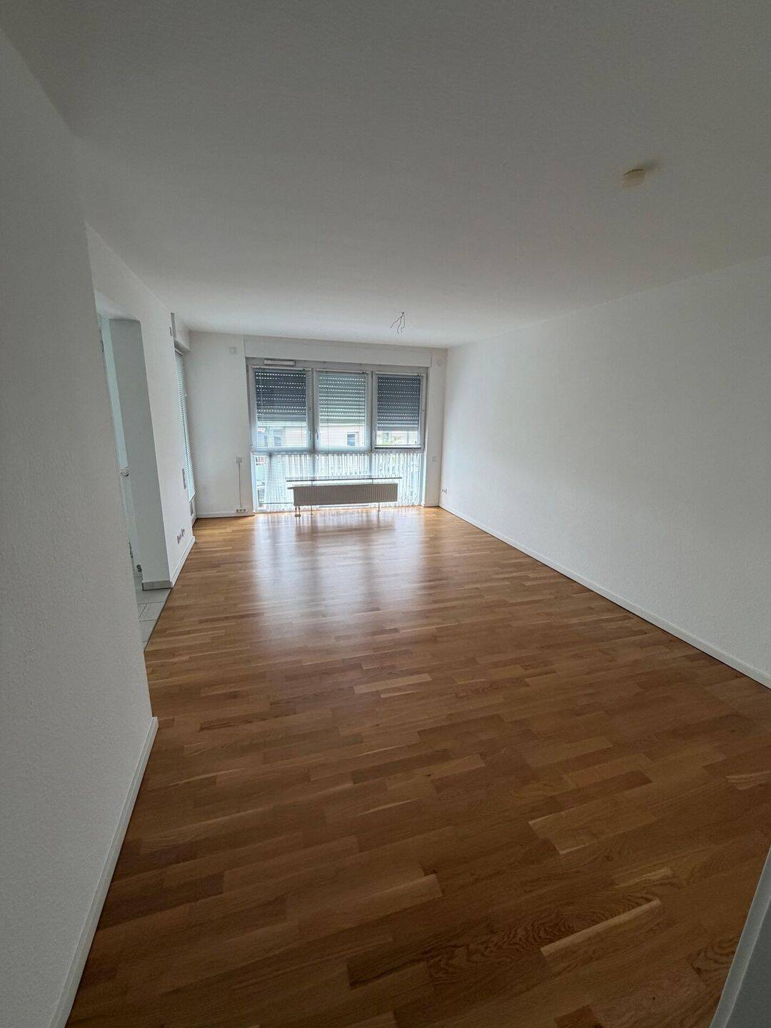 Helle seniorengerechte 3-Zimmer-Wohnung in Düsseldorf-Bilk, 40225 Düsseldorf (Bilk Flehe Oberbilk Wersten)