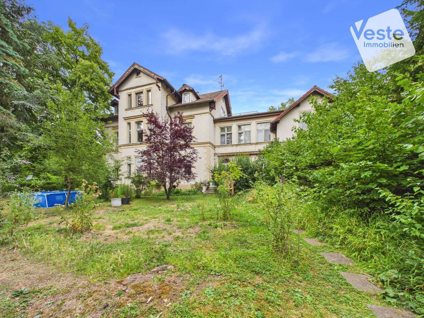 Altbau-Charme trifft frischen Look – individuelle 2,5-Zimmer-Wohnung am Festungsberg, 96450 Coburg